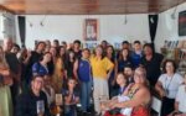 Alunos de escola do Boqueirão participam da 5ª Feira Literária de São Pedro da Aldeia