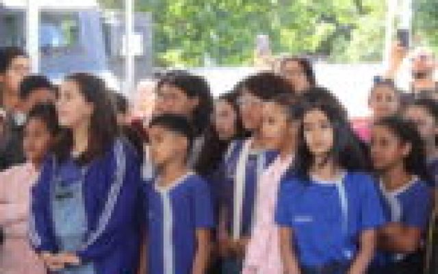 Alunos da rede municipal aldeense se formam no PROERD