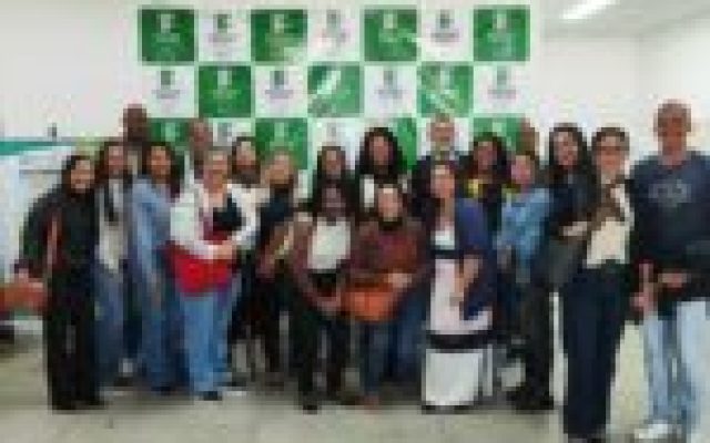 Educação aldeense participa do projeto “IFF de portas abertas”