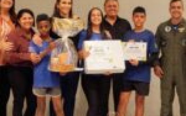 Alunos do PROFESP de São Pedro da Aldeia recebem prêmios em concurso de redação