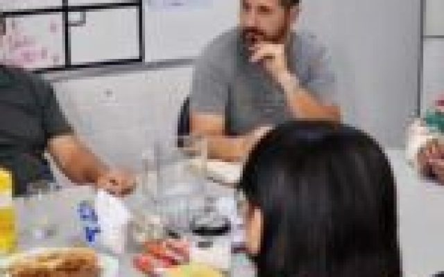 Prefeito Fábio do Pastel se reúne com equipe da Educação para alinhar ações e prioridades da pasta