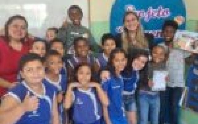 Alunos da rede municipal de São Pedro da Aldeia escrevem livro sobre combate ao bullying